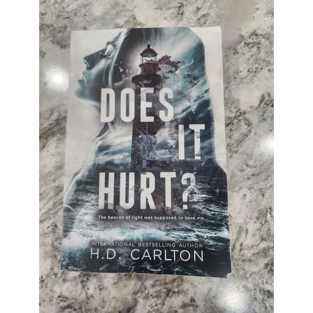 Does It Hurt? by H. D. Carlton (2022, Trade Paperback, Fiction, Thriller)